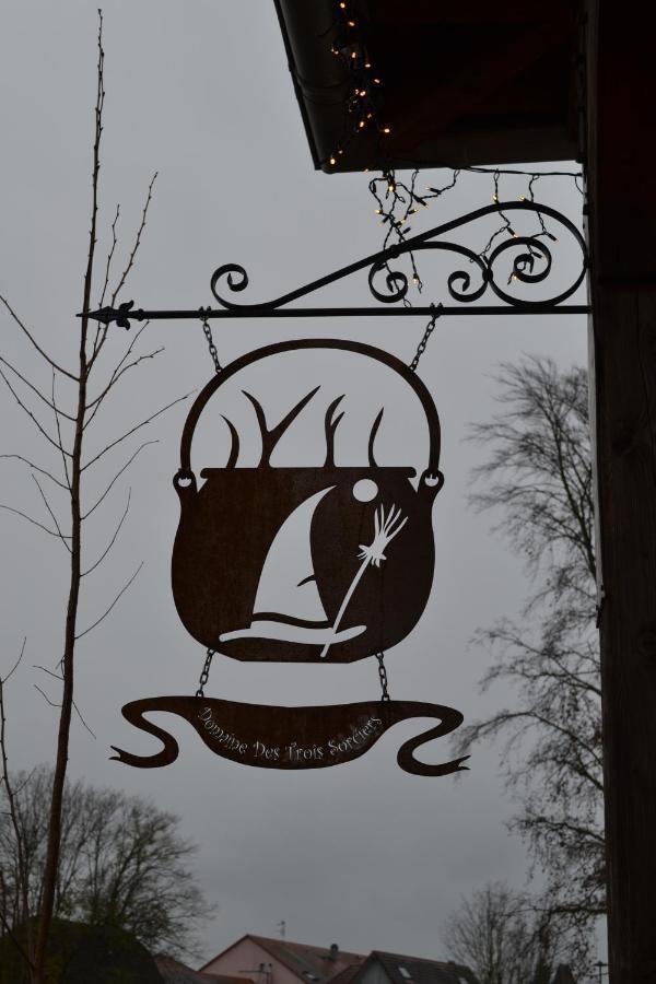 Domaine Des Trois Sorciers Bed & Breakfast Bouxwiller  Dış mekan fotoğraf